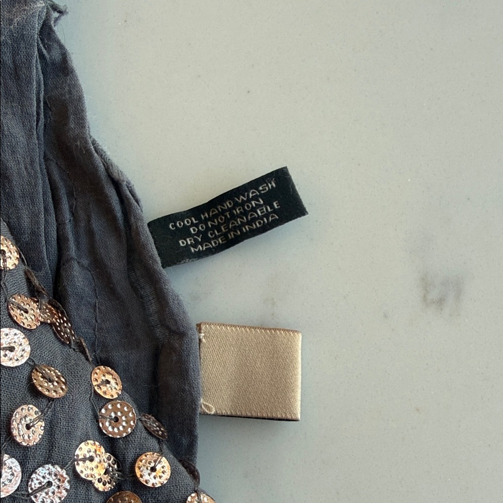 Anthropologie x Rr (Rose & Rose) Gray & Gold Sequin Scarf - Picture 3 of 4